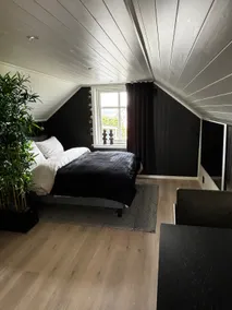 NEW studio apartment with great view - Image 4