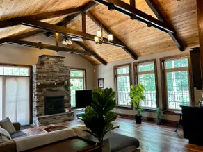 Home Grandview - Image 3