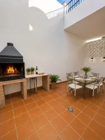 Summer with the family. Pool, terrace and barbecue. - Image 2