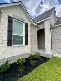 New! Howdy Haus! 5 miles from Kyle Field! - Image 2
