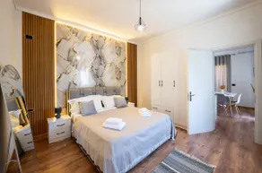 Cozy Home Near center - Image 2