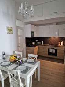 Lovely and Convenient Sagrada Familia Apartment - Image 2