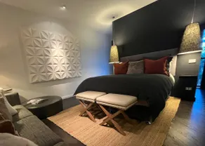 Oakwood Guesthouse - Image 2
