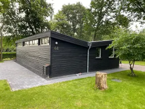 Chalet 42 'Vuursteenberg' Bospark IJsselheide Zwolle Hattemerbroek - Image 5