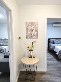 Central San Gabriel - Sleeps 4, Pet Friendly Unit - Image 3