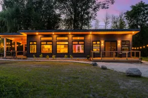 *NEW* Naturskön Cottage | Mountain Views | Hot Tub - Image 2
