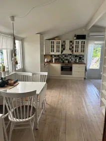 Beachfront cottage on Grimsholmen - Image 2