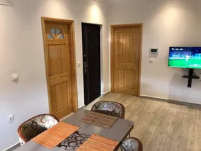 bedroom, living room / equipped kitchen - Image 5