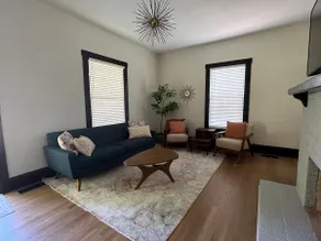 Beautiful home in Great Falls SC - Image 2