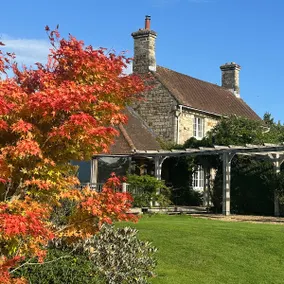 Market Garden Cottage - Image 2