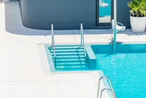 Cubo's Urban Sky Malaga Apartment West View 5 / urban / aircondition / gratis wifi / fælles pool - Image 3