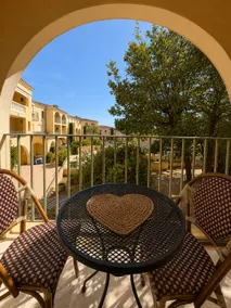Saint-Tropez entrance - pool, tennis, parking - Image 2