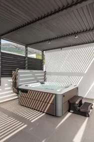 Villa AG Superior with Jacuzzy and Terrace - Image 4
