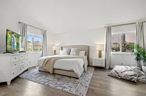 Modern Private 3B/2BA Home & Spacious Yard - Image 3