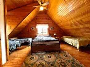 Cabin with a view in Warrens - Image 4