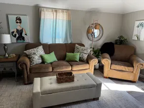 ”Audrey's Treehouse” (Apt 4) - Image 4