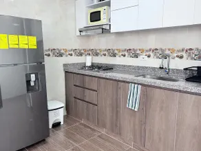 Modern apartment-close to downtown - Image 4
