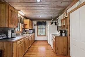 Boscoyo Cha-teau Cabin - Image 5
