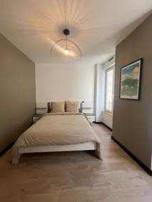 T3 Duplex Apartment + Parking - Image 3