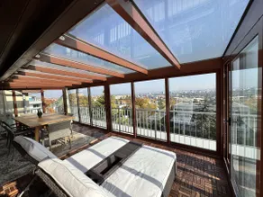 Luxury Penthouse on Rosehill with free garage - Image 3
