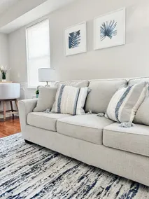 Brand New Luxury Lakeside Condo - Image 2