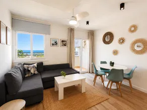 Oasis 504 Suites terrace with ocean views - Image 5