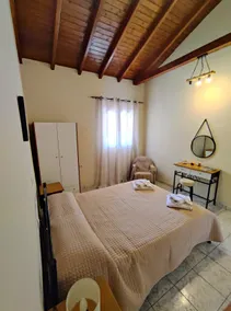 Beautiful House - Image 5