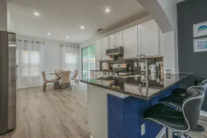 Cozy home feel in Norcross - Image 4