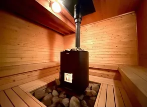Adult hideaway resort | Maximum 10 people | 90-minute city center trip | Winter sauna | 1 group rental | Bonfire | BBQ even in the rain | Mt. Fuji - Image 3