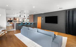 Private 5BR Estate with Detached Guest Suite - Image 4