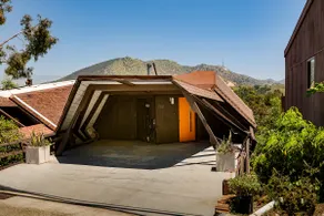 Architectural Marvel in Hollywood Hills with Views - Image 4
