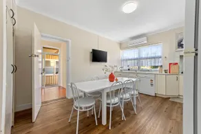 Spacious House/Pets Friendly/25%OFF Monthly Stay - Image 3