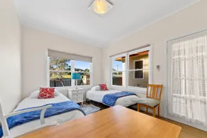 Spacious House/Pets Friendly/25%OFF Monthly Stay - Image 4