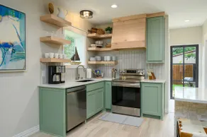 Blue Slide Bungalow - Image 5