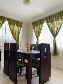 Beautiful detached house in Loja - Image 2