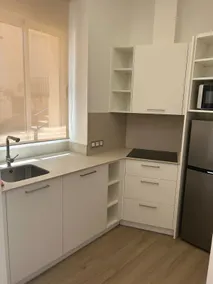 La Plaza Apartment - Image 2