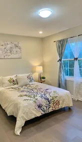 Toronto FIFA Stay | 3BR Near GO Train + Parking - Image 2