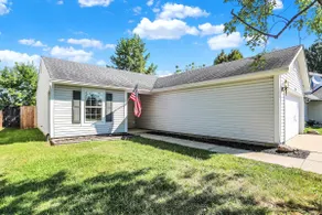 Brownsburg B&B - 3 King Bed 2Full Bath Home! - Image 3
