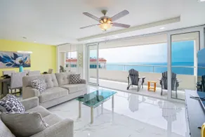 Luxury New Ocean Front Condo Rosarito - Image 4