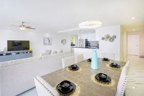 Luxury New Ocean Front Condo Rosarito - Image 5