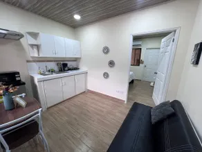 Entire Loft• Pet Friendly •Wifi• Parking Spot•A/C - Image 4