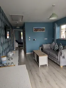 Place to stay in Swindon - Image 3