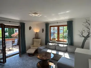 Large balcony with mountain view 2 bedrooms Parking - Image 2