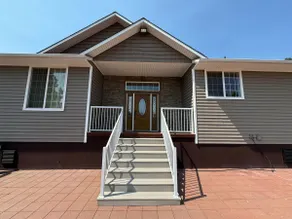 Waterfront Home and Private Dock - Image 5