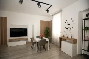House in the Center with free private parking - Image 2