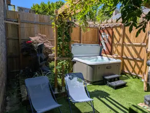 Samadhi 4-star spa - garden, Jacuzzi and private sauna - Image 3