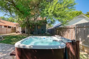 North Austin Retreat|HotTub|Fire Pit - Image 3