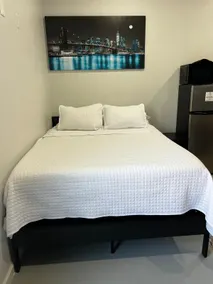 Crash Pad B-studio apt Safe, cozy, clean & in town - Image 5
