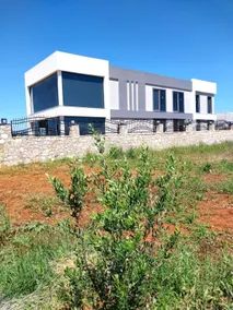 Detached villa with pool in Aksu - Image 5