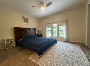 Private Loft APT + Art Studio - Image 2